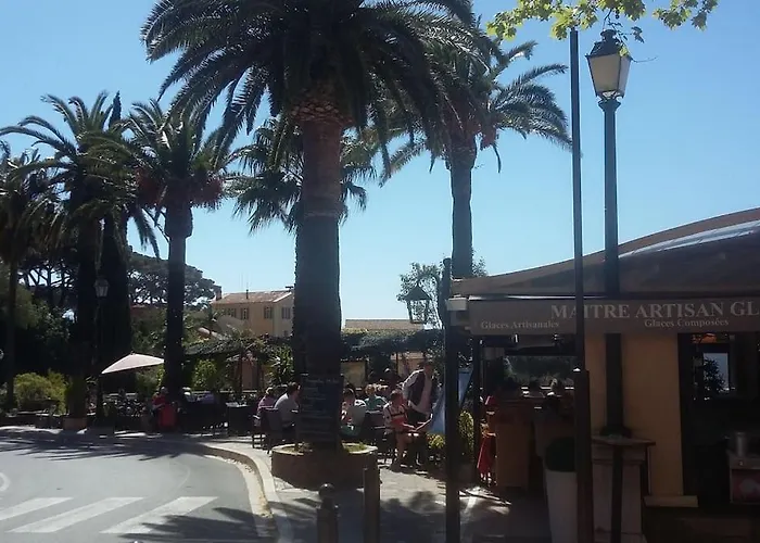 4 Pers Coeur Du Lavandou *